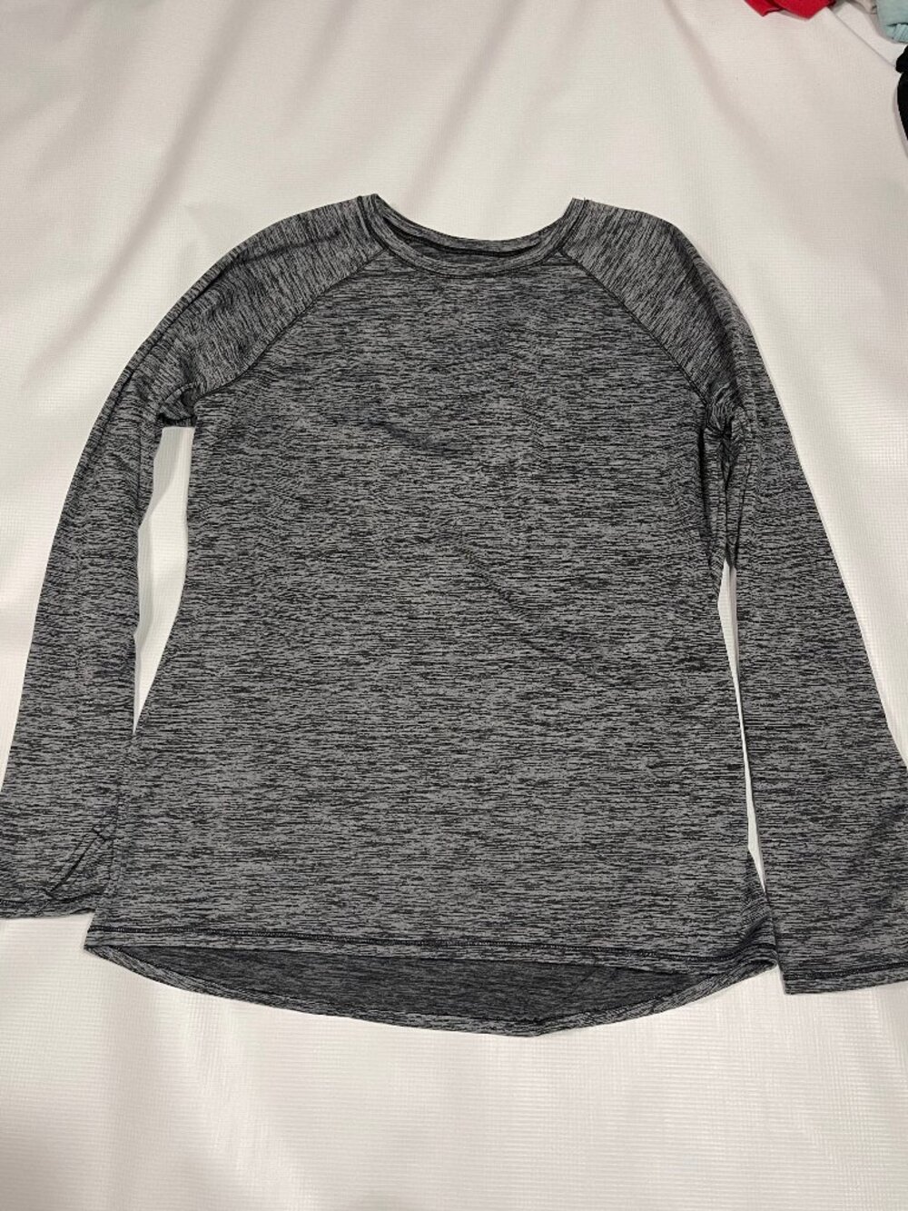 ClimateRight by CuddlDuds Grey Fleece-Lined Long Sleeve Base Layer Shirt, Size L